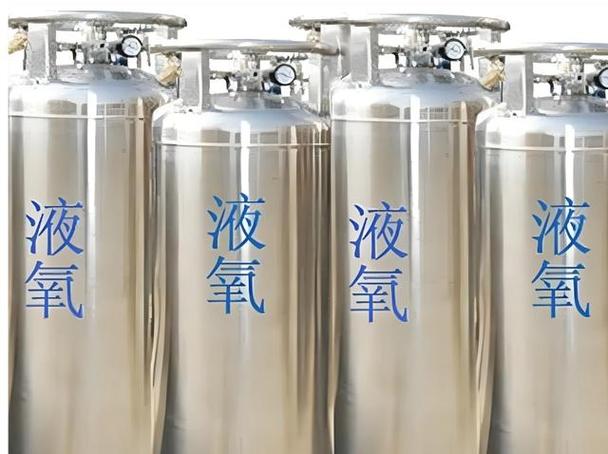 凭借全面的产品布局,规范的经营和高效的配送服务,在行业内稳步树立起